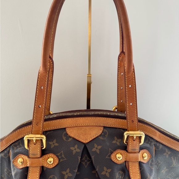 Louis Vuitton Tivoli Bag - Picture 3 of 15